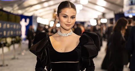 Selena Gomez Opens Up About Her Louis Vuitton .